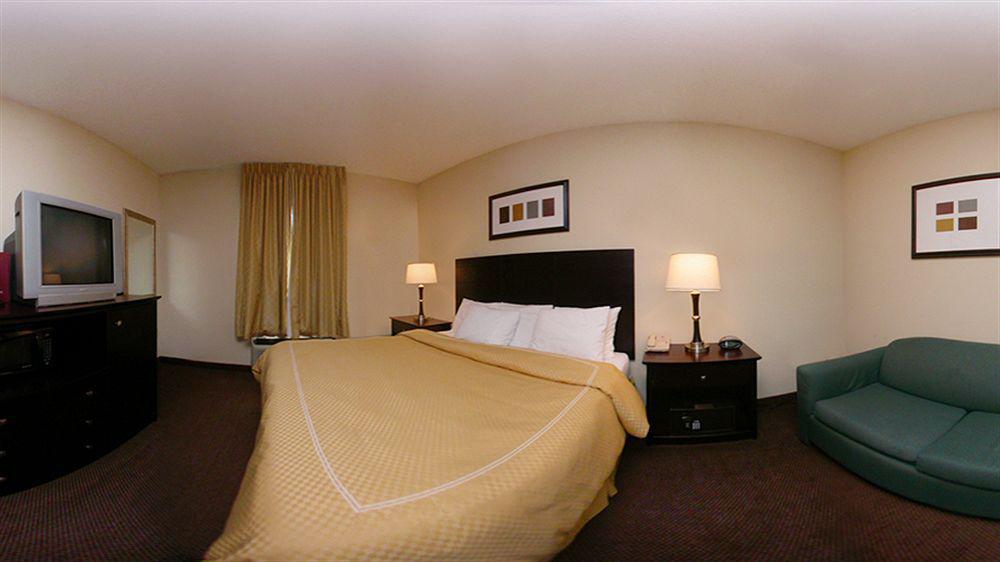 Quality Suites Irving-Las Colinas Exterior foto